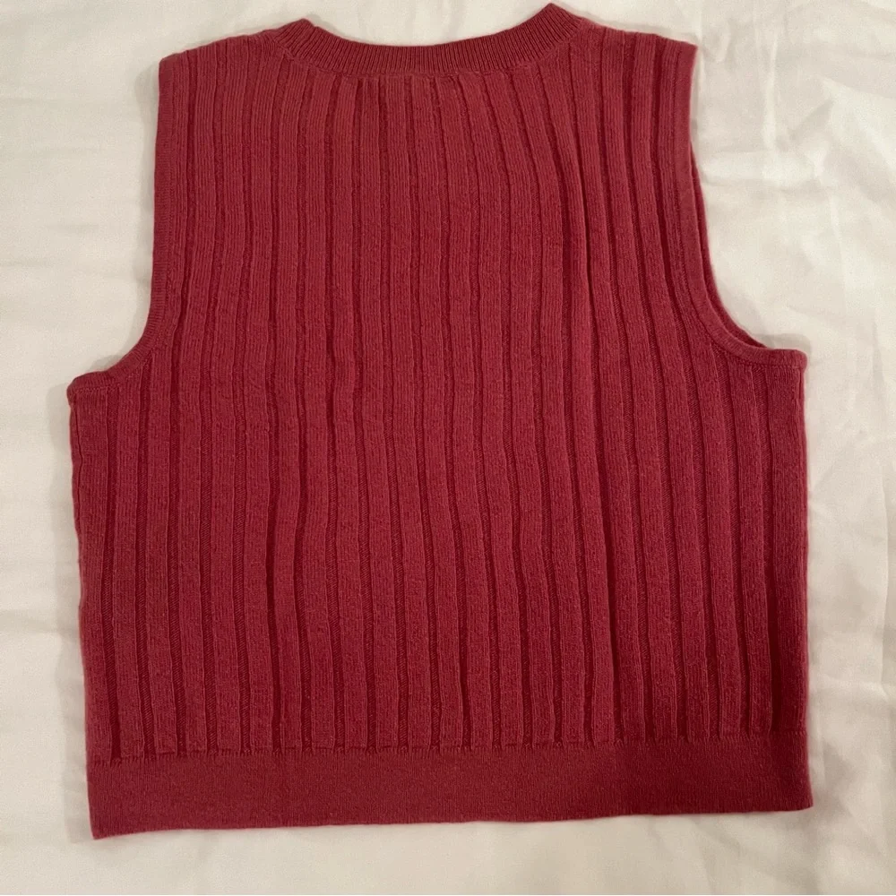 Club Monaco Dusty Rose Cropped Sweater Vest - Picture 2 of 8